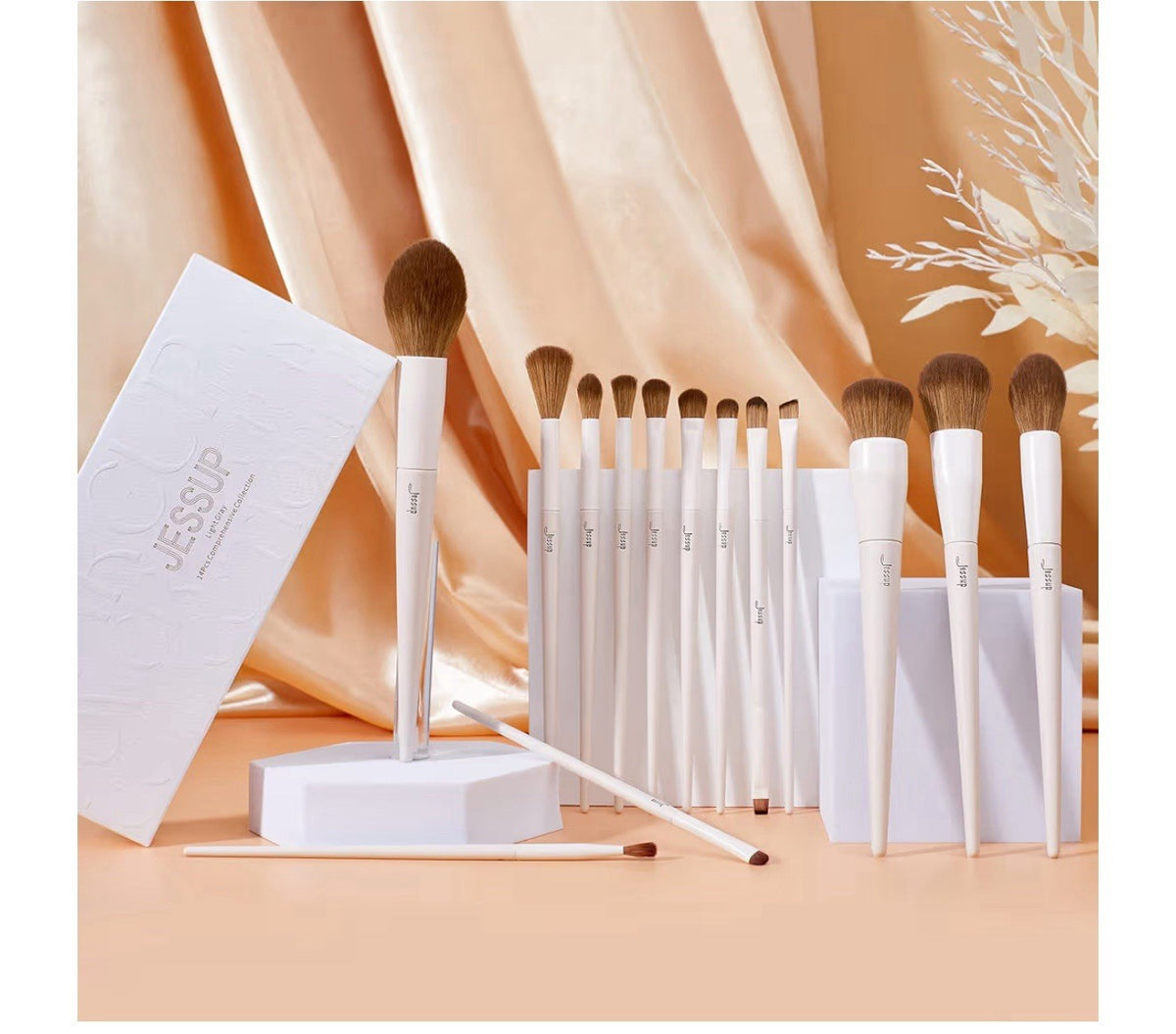 14Pcs Makeup Brush Set with Synthetic Powder Contour & Eye Brushes