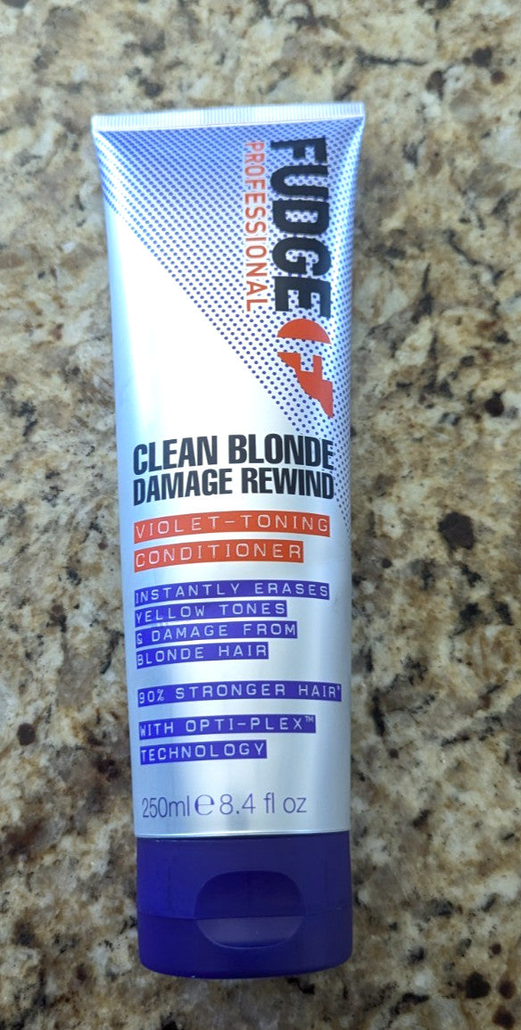 Fudge Damage Rewind Violet-Toning Conditioner 250ml Hair Care