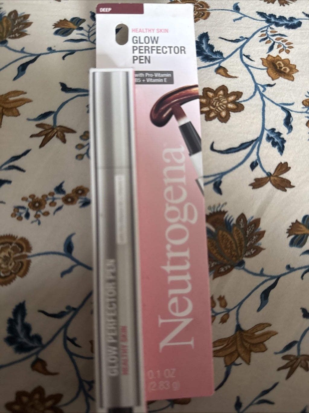 Neutrogena Deep Vitamin B5 & E Concealer Pen for Flawless Skin