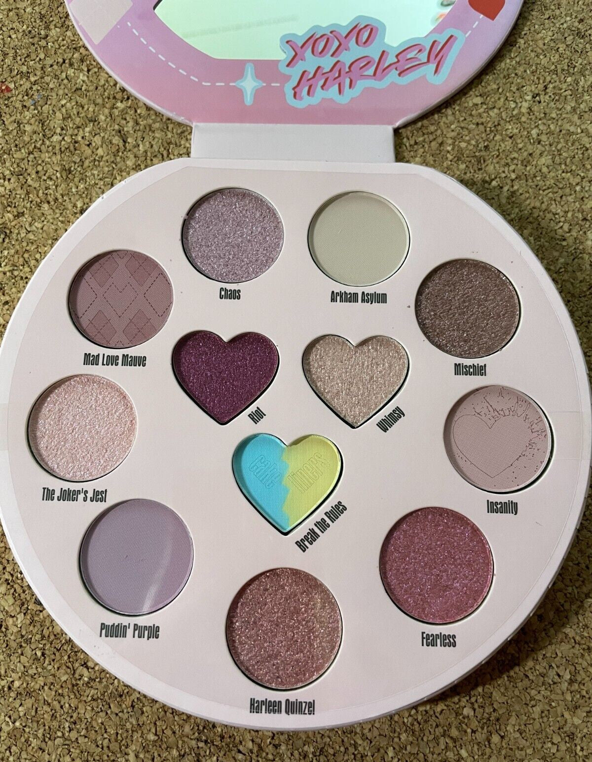 Essence x Catrice Harley Quinn Hey Puddin' Eyeshadow Palette