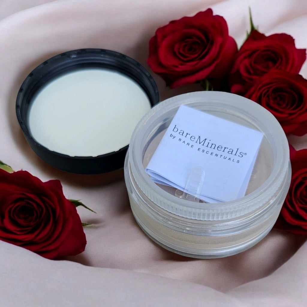 bareMinerals Mineral Veil Finishing Powder 9g / 0.3 Oz - Illuminating Face Powder
