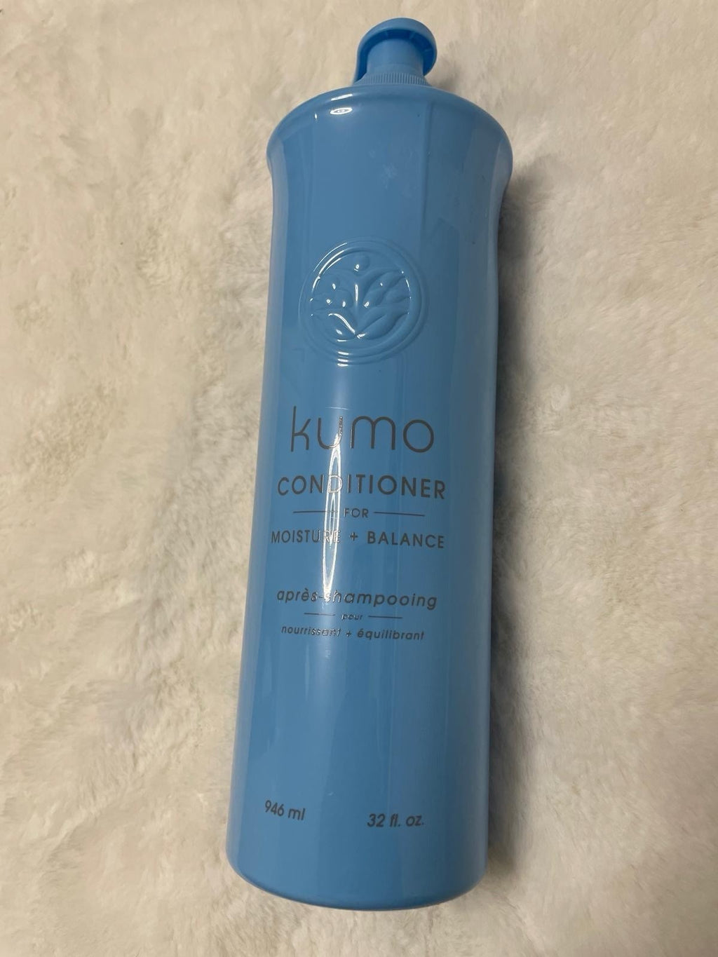 Moisture and Balance Conditioner for Hair Care - Kumo Luxe