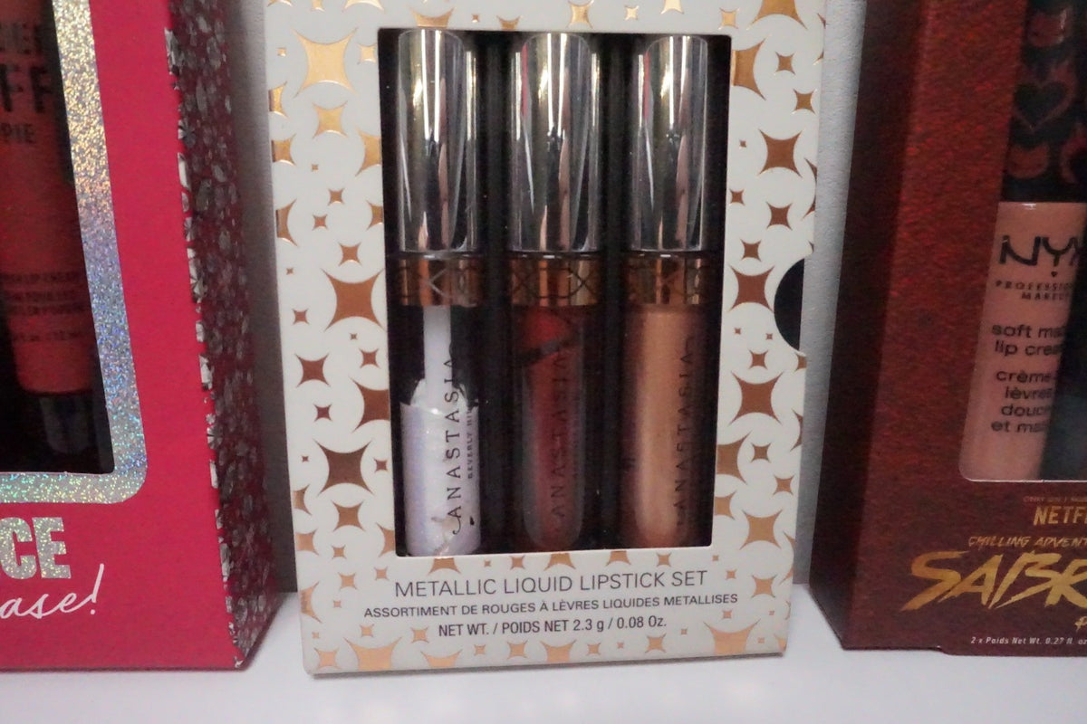 Lipstick Diamonds & Ice Metallic Sabrina Part 3 - NYX x Anastasia