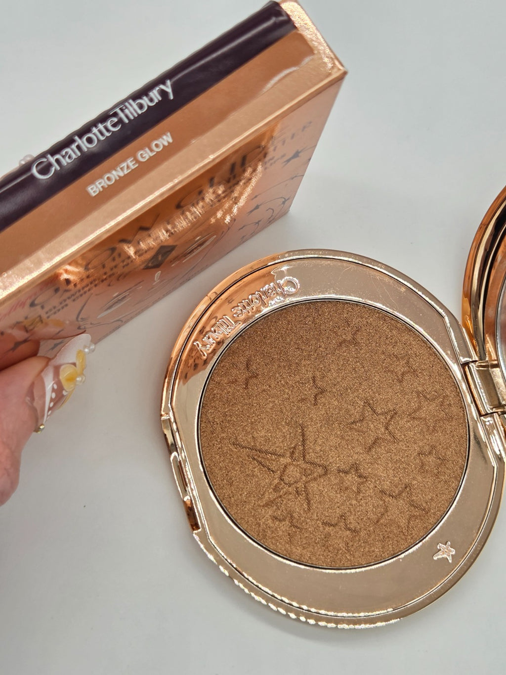 Charlotte Tilbury Glow Glide Face Highlighter - Custom Shade