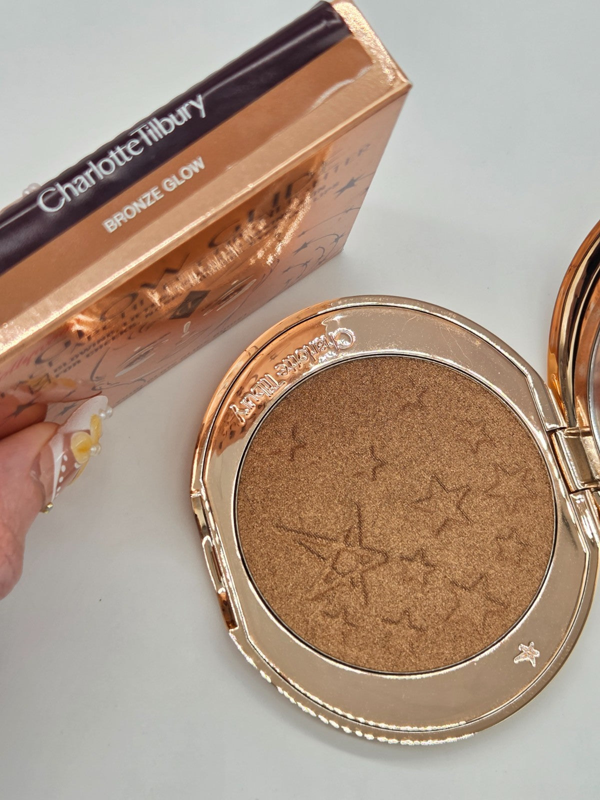 Charlotte Tilbury Glow Glide Face Highlighter - Custom Shade