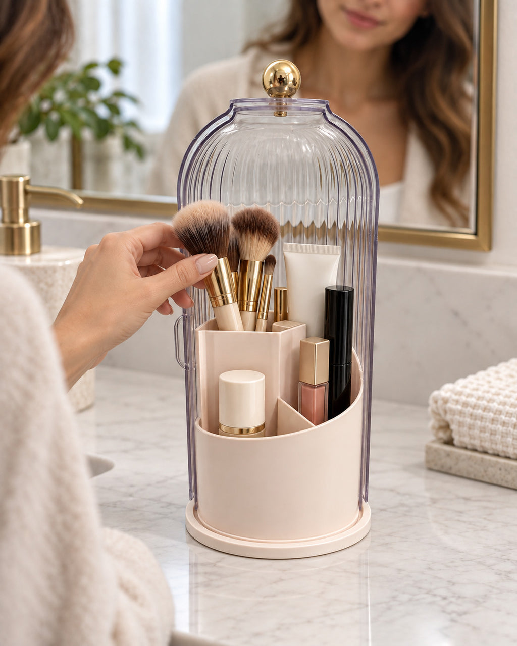 Rotating Makeup Brush Holder with Dustproof Lid - Clear Vanity Organizer