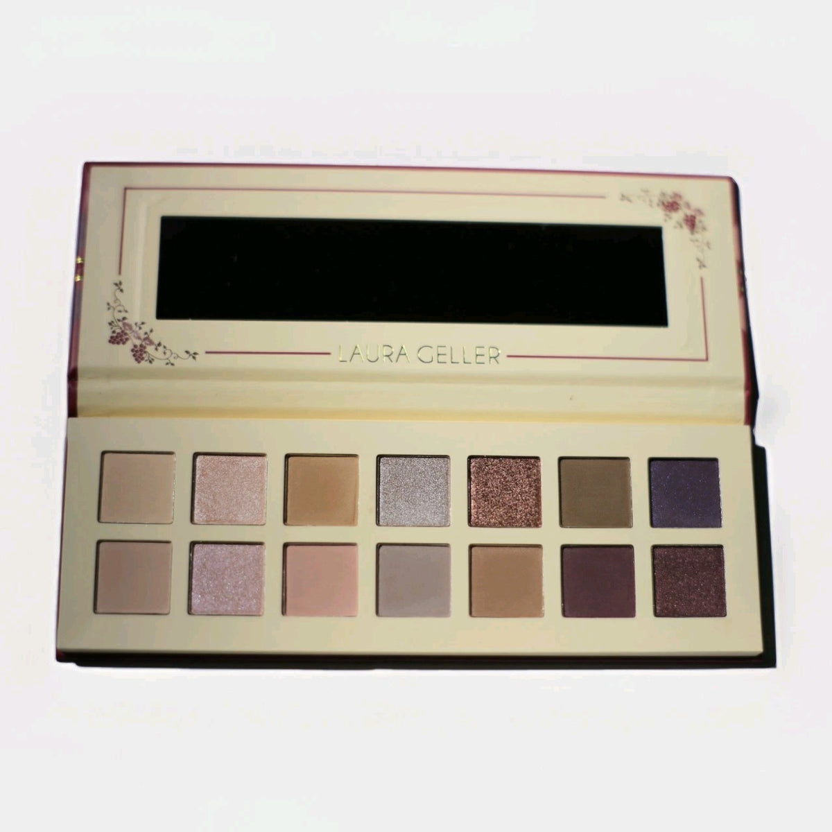 14-Color Eyeshadow Palette with Shimmer and Matte Shades for Eye Makeup - La Dolce Violet