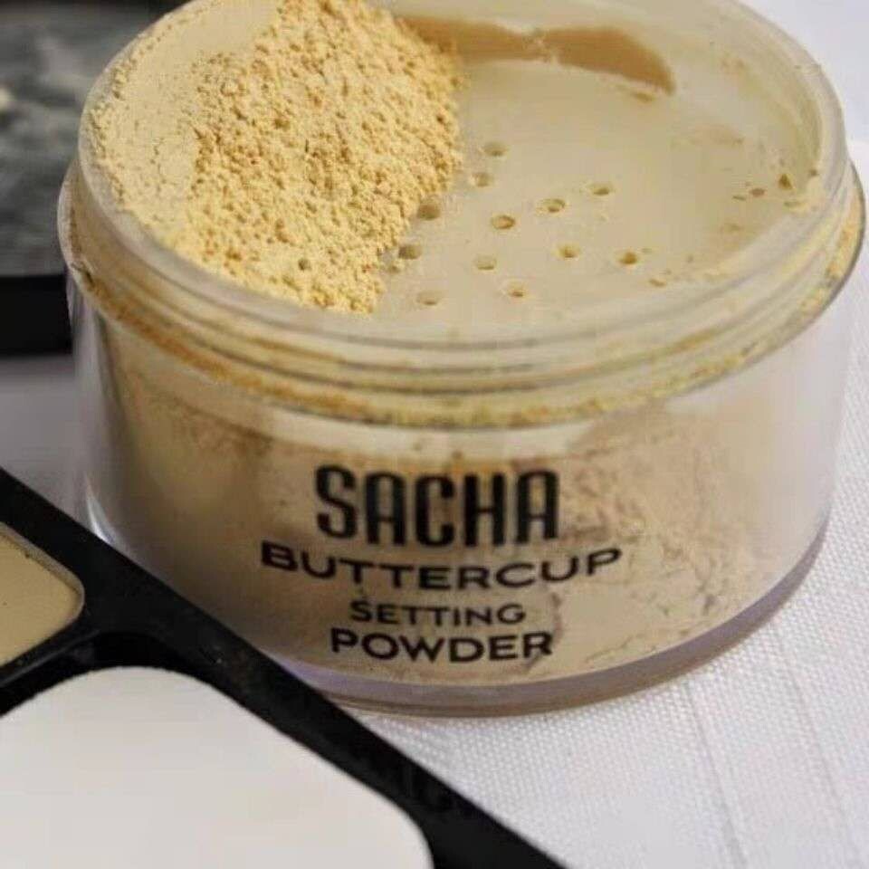 Sacha Buttercup Setting Powder - No Ashy Flashback, Blurs Fine Lines & Pores