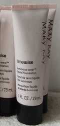Liquid Foundation for Normal to Dry Skin - Multiple Shades