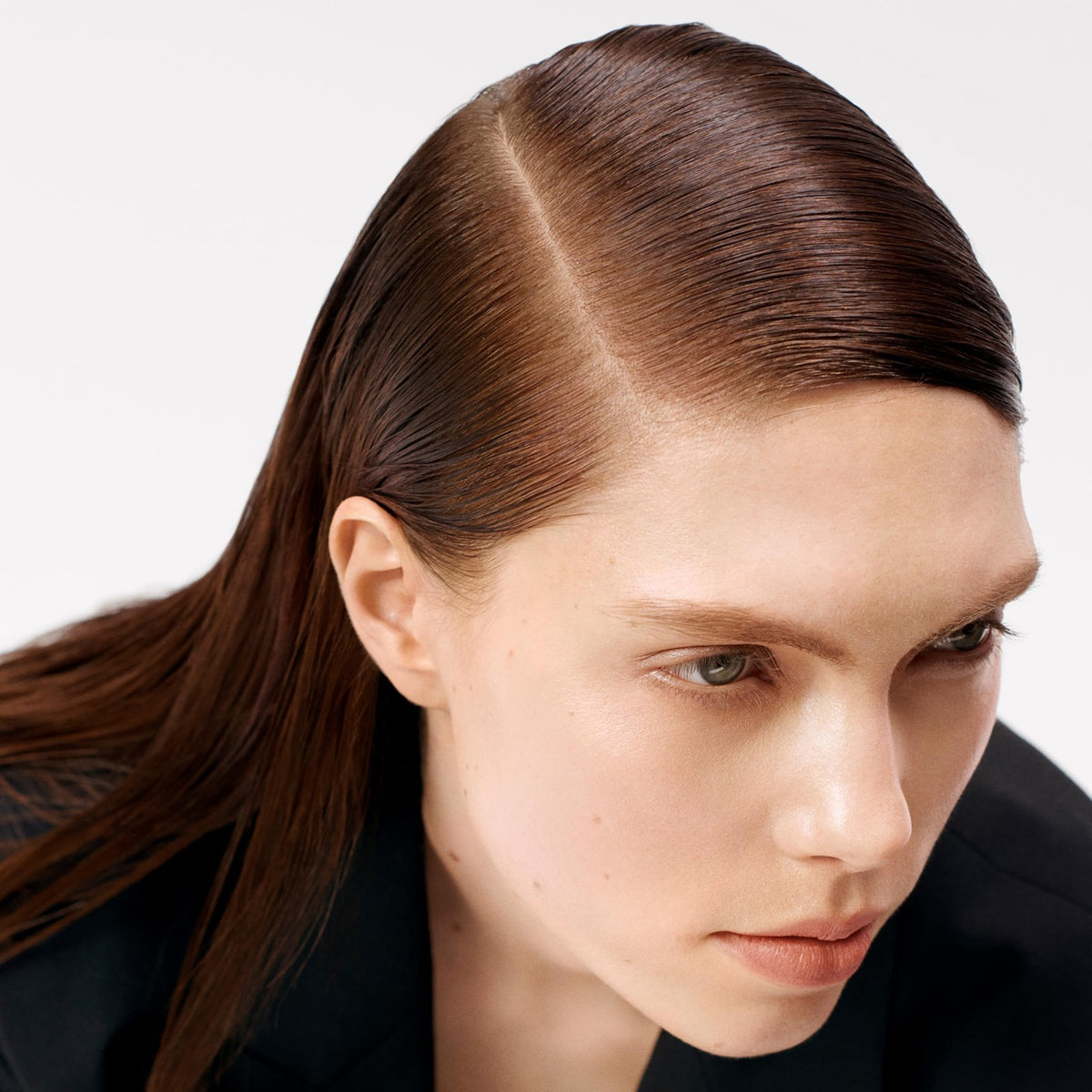 Hair Styling Gel & Satin Finish Spray for Flexible Hold and Heat Protection