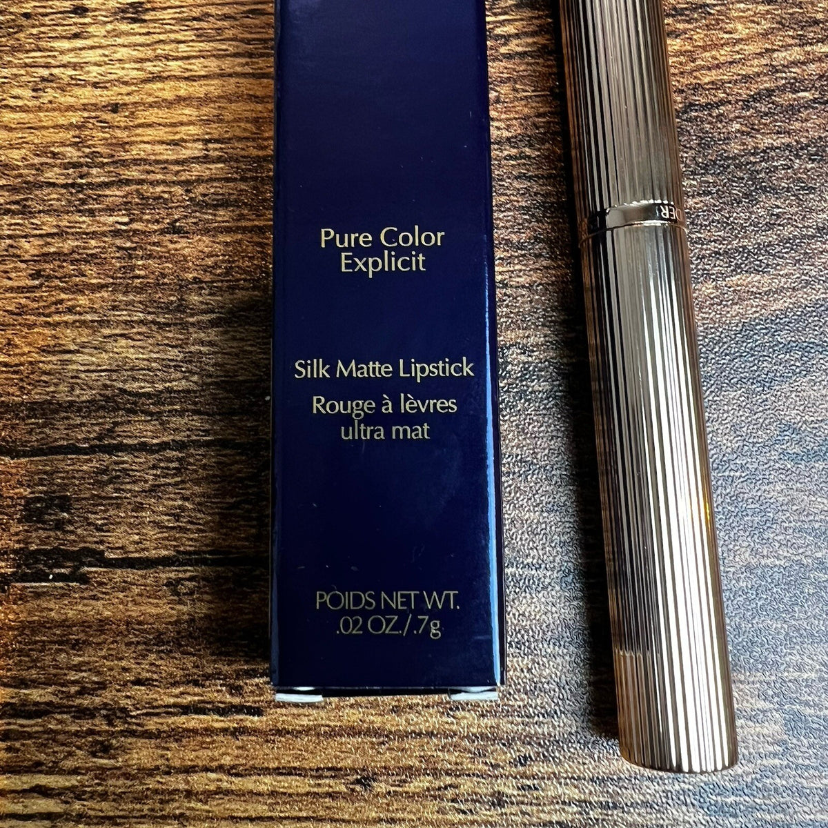 Estee Lauder Pure Color Explicit Silk Matte Lipstick 115 Off The Record