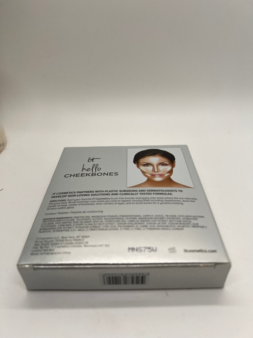 it Cosmetics Hello Cheekbones Matte Bronzer & Highlighter Contouring Set