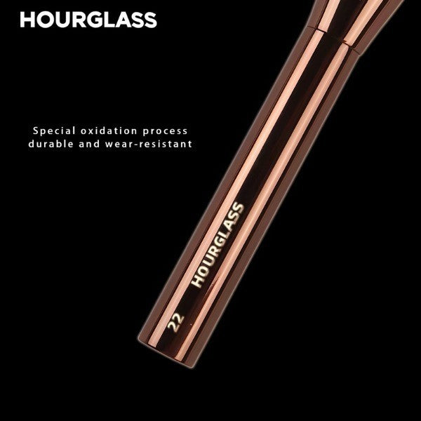 Angled Liquid Foundation Brush for Flawless Makeup Blending - Hourglass No.022