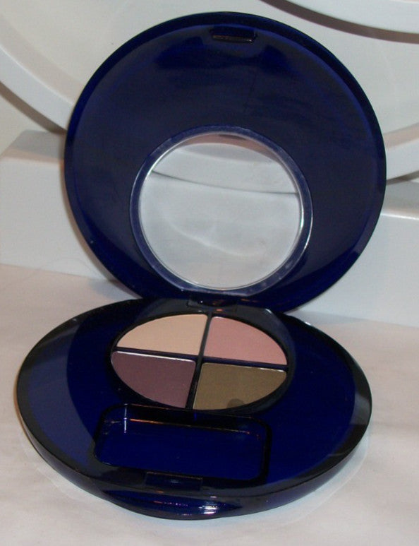 Estee Lauder Two-In-One Eyeshadow Quad Wet/Dry Formula - 0.11oz/3.2g - Sand Dollar, Tearose, Eggplant, Khaki