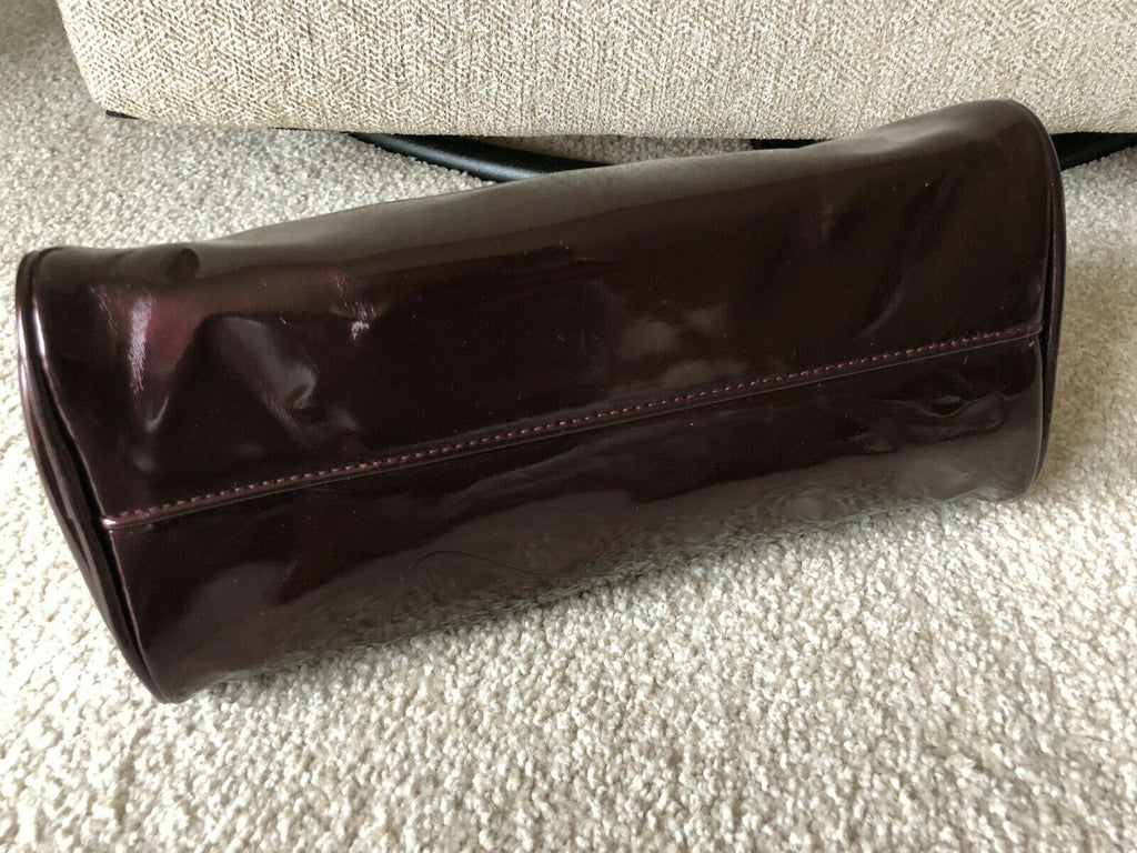 Luxury Clutch Bag for Makeup and Cosmetics with Rose Accent - Compact Purse