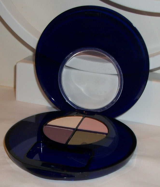 Estee Lauder Two-In-One Eyeshadow Quad Wet/Dry Formula - 0.11oz/3.2g - Sand Dollar, Tearose, Eggplant, Khaki