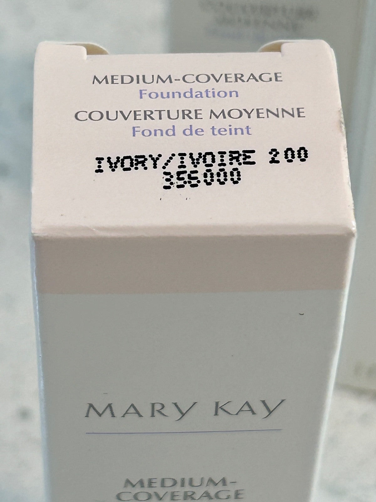 Mary Kay Medium Coverage Foundation - 1 fl oz | Oil-Free, Normal to Oily Skin