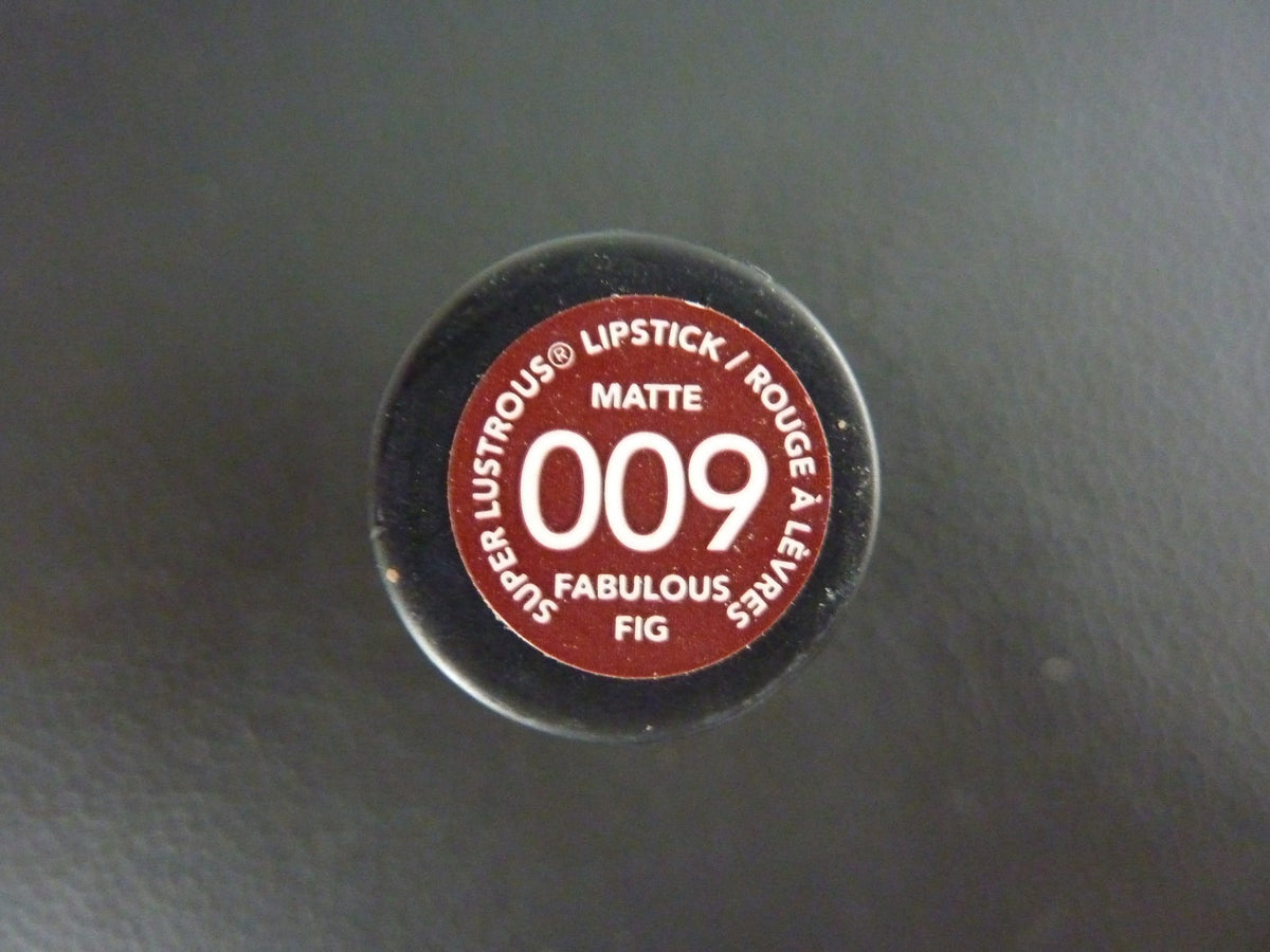 Revlon Matte Lipstick Fabulous Fig 009 - 1 New Sealed Tube