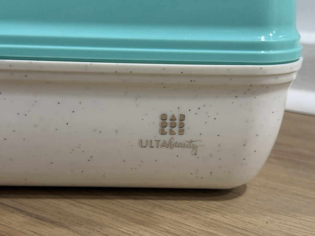Seafoam Caboodles Makeup Case with Sparkles – NWT