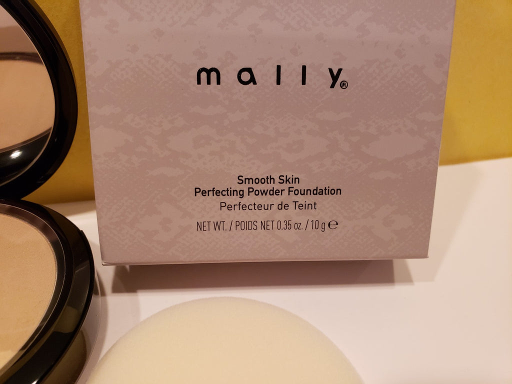 Medium Powder Foundation - Smooth Skin Perfecting Makeup - New