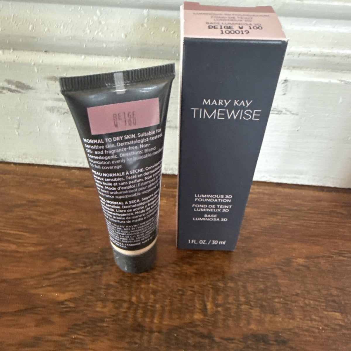 Mary Kay Timewise Luminous 3D Foundation Beige W 100