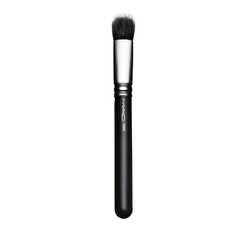 Mac 130SH Short Handle Synthetic Duo Fibre Flat Brush