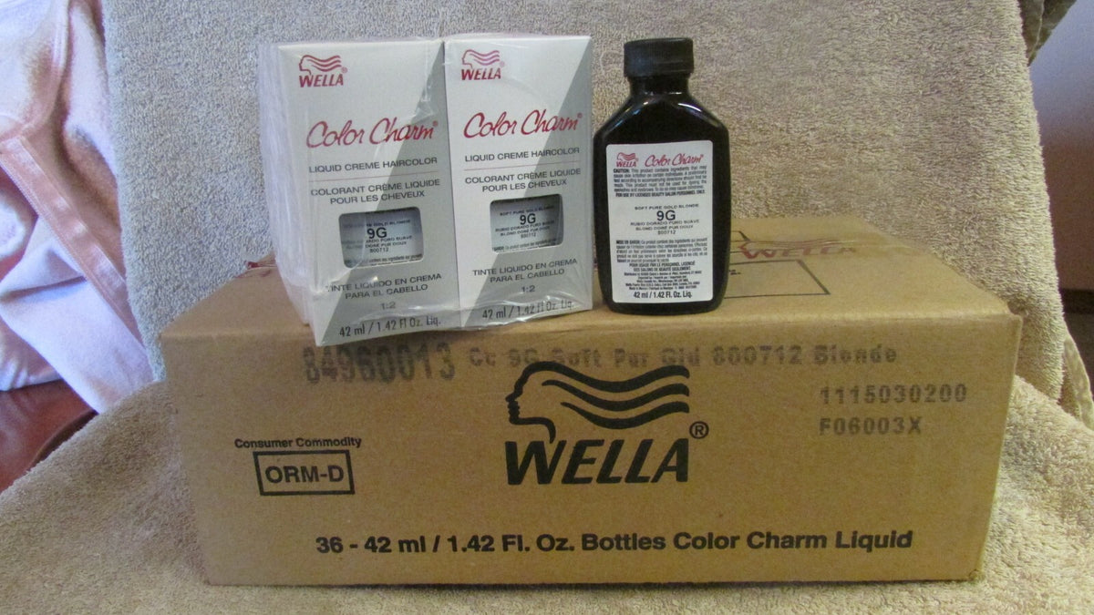 12 Pack Liquid Creme Hair Dye in Soft Pure Gold Blonde - Wella Color Charm