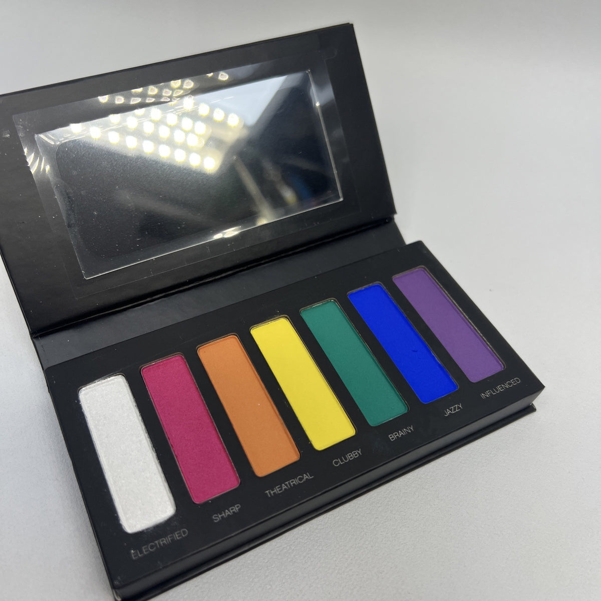 Moodstruck Addiction Palette 7 by Younique