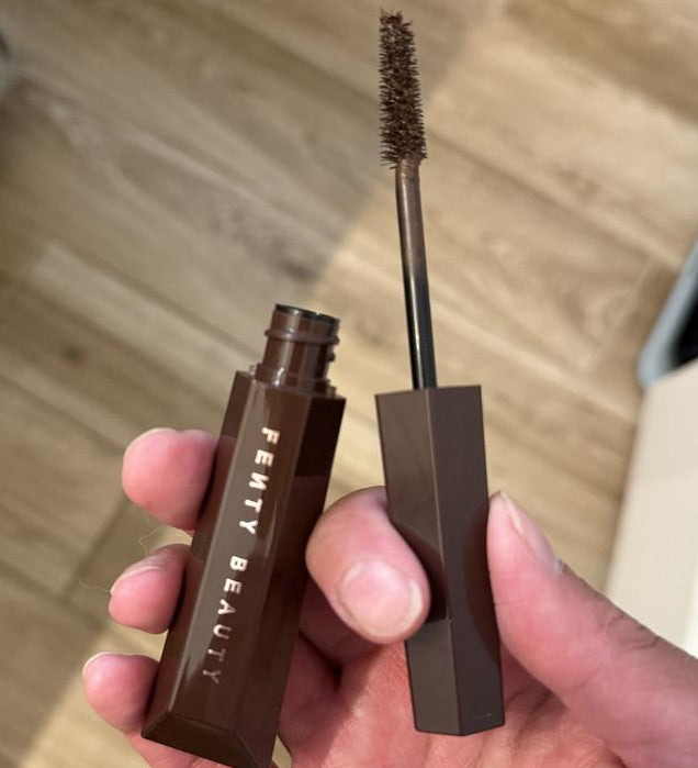 Volumizing Mascara for Bold Lashes - Long-Wear, Transfer-Resistant