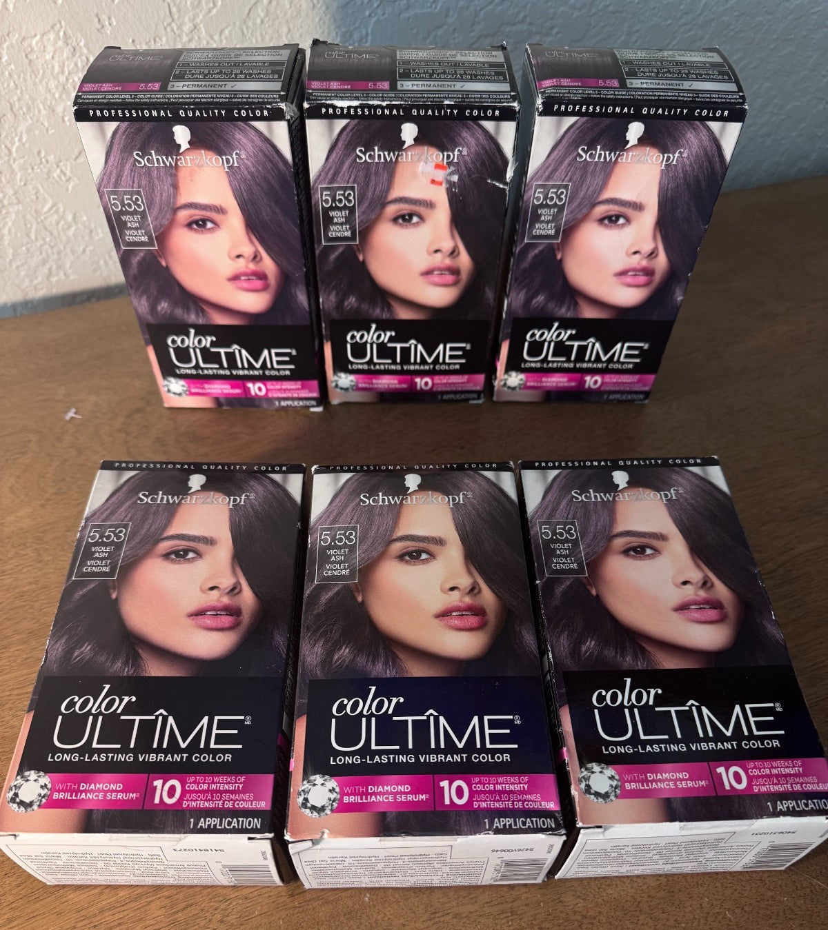 Schwarzkopf Color Ultime Violet Ash Hair Dye - Long Lasting Vibrant Color Pack